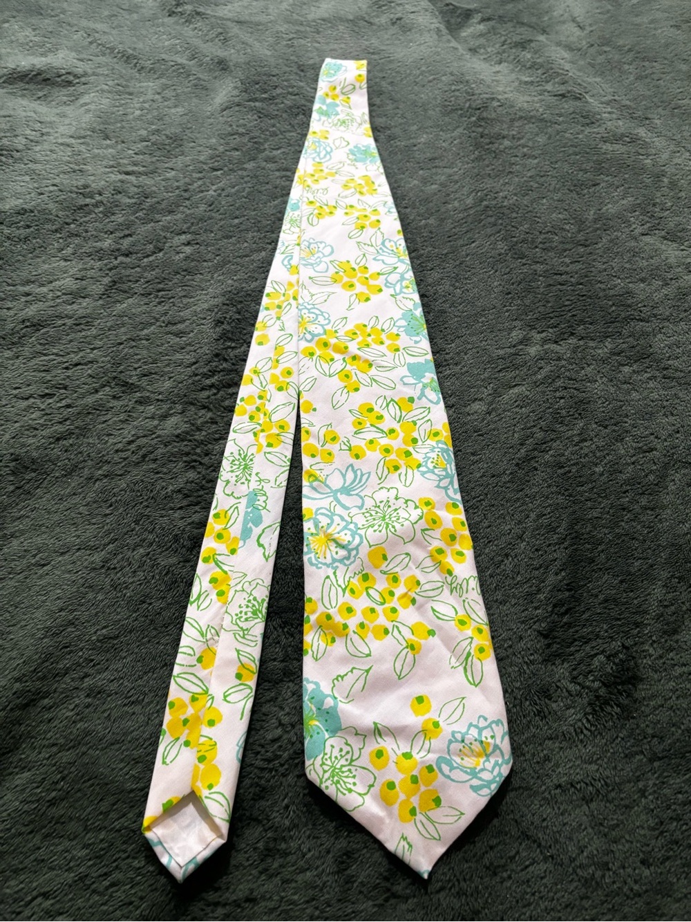 Vintage Floral Lilly Pulitzer Mens Stuff Palm Beach Tie (Approx. 4”x 54”)